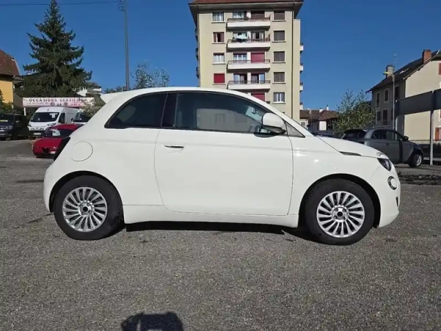 Fiat 500 e 95ch my23 — photo 4