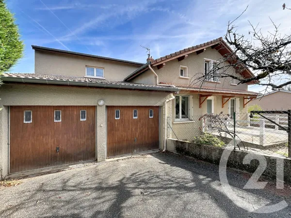Maison 6 pièces 143 m²