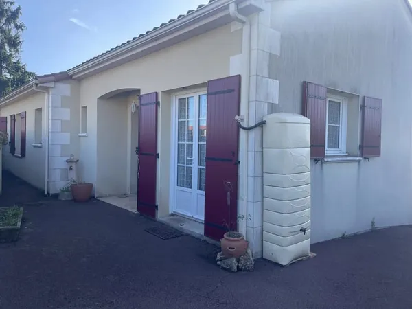 Charmant pavillon de plain-pied