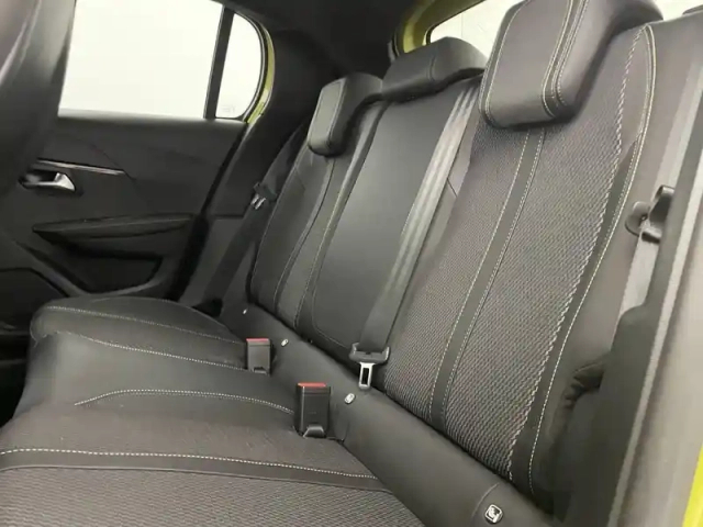Peugeot 208 puretech 100 s&amp;s bvm6 — photo 15