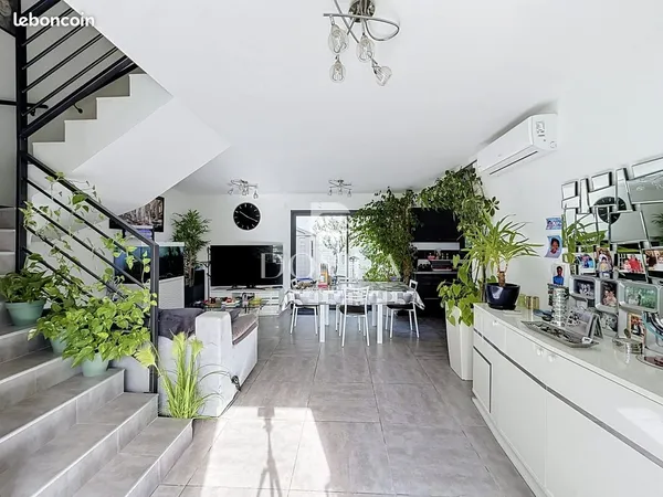Villa 4 pièces 85 m²