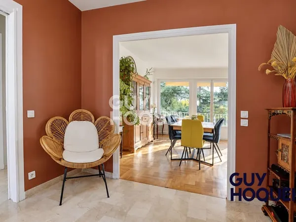 A vende T4 de 83 m² à Lyon 5