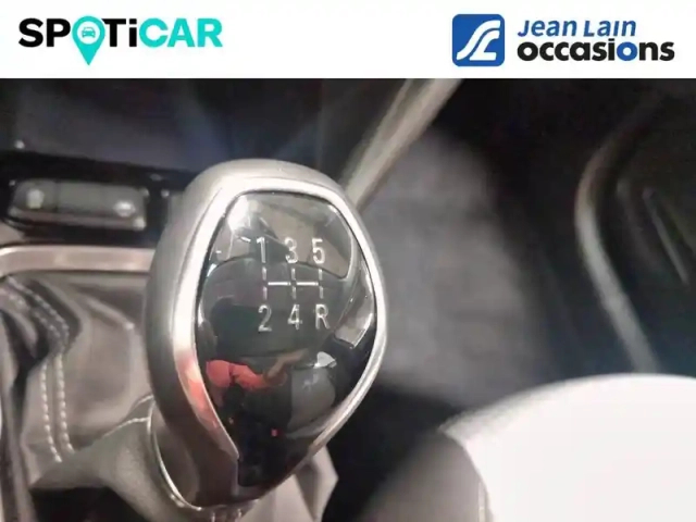 Opel Corsa 1.2 75 ch bvm5 — photo 14