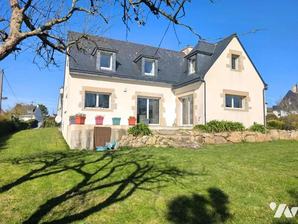 Maison 6 pièces 151 m²