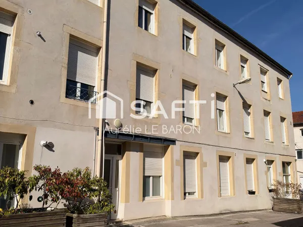 NANCY — 130 M², TERRASSE, PARKING / DERNIER ÉTAGE & CALME