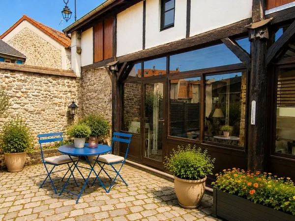 3 chambres encolocation dans grande maison