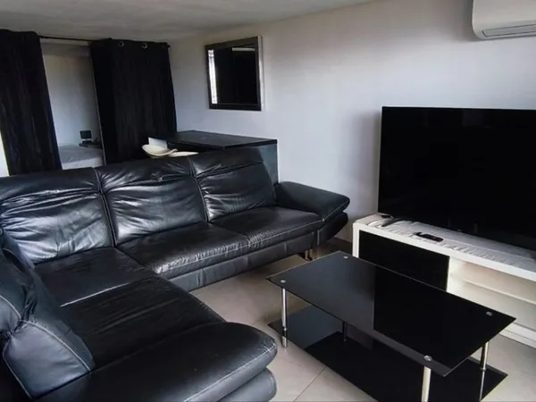 Location à l'année T2