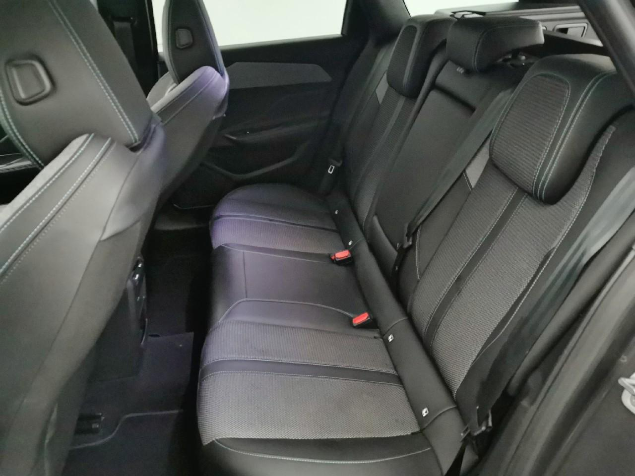 Peugeot 308 sw bluehdi 130ch s&s eat8 allure pack — photo 13