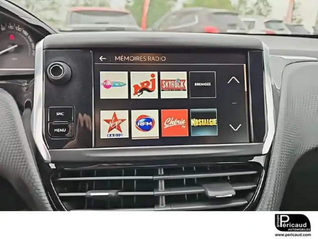 Peugeot 2008 bluehdi 100ch s&amp;s bvm5 — photo 28