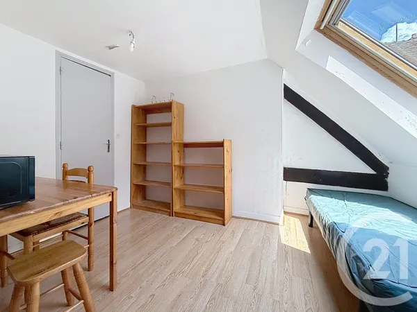 Appartement 1 pièce 16 m²