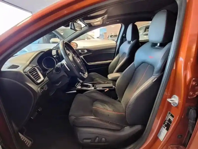 Kia Ceed pro 1.6 t-gdi 204ch gt dct7 — photo 11