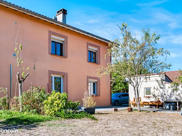 Maison 10 pièces 200 m²