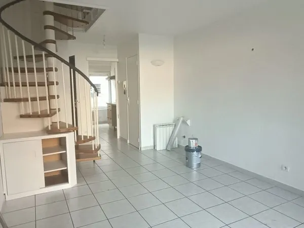 Duplex 3 pièces 54 m²