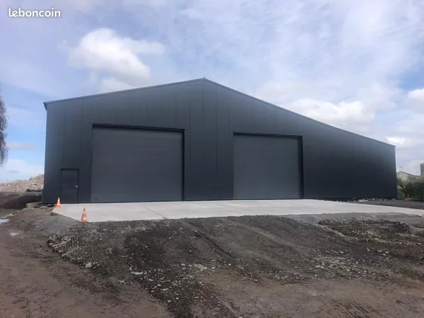 à louer - hangar / local professionnel 1 500 m² - merris