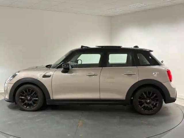Mini Mini 5 portes cooper 136ch edition premium plus bva7 — photo 6