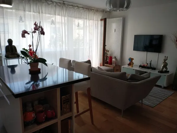 Loue meublé - 2 chambres, 60m², Issy-les-Moulineaux (92)