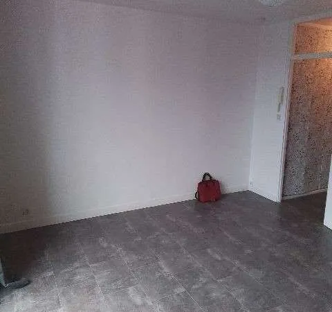 Studio 1 pièce 26 m²