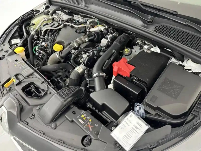 Renault Clio blue dci 85 — photo 52
