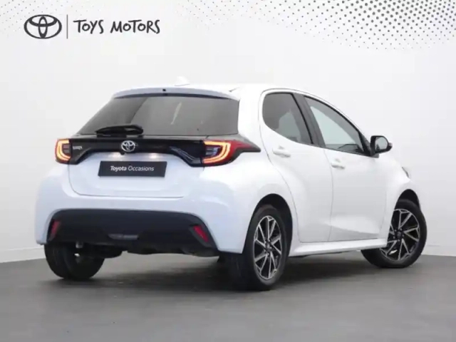 Toyota Yaris 120 vvt-i design — photo 3