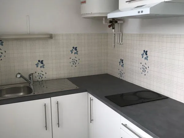Loue T2 Lourdes 65100 proche centre