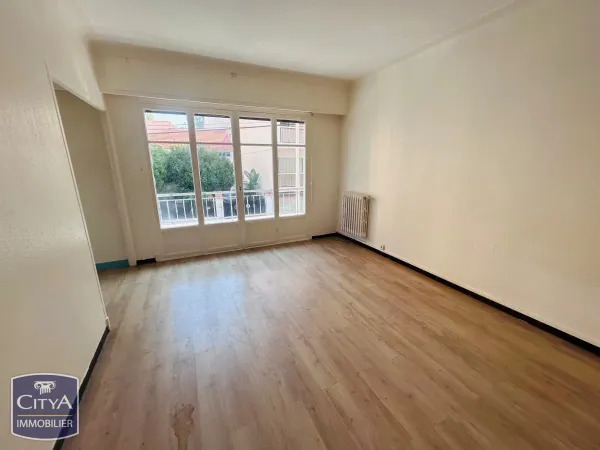 Studio 1 pièce 35 m²