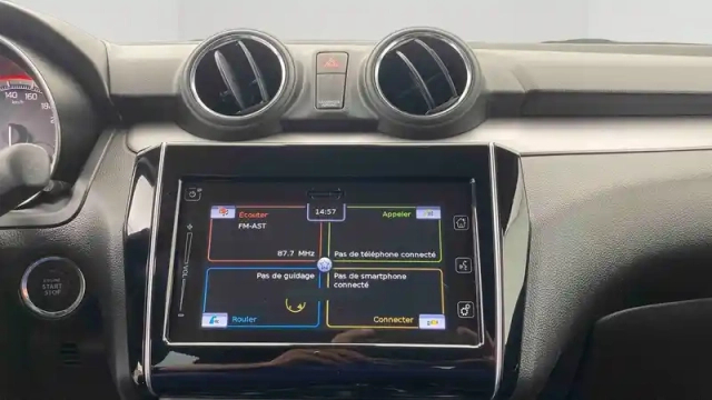 Suzuki Swift 1.2 dualjet hybrid auto (cvt) — photo 17