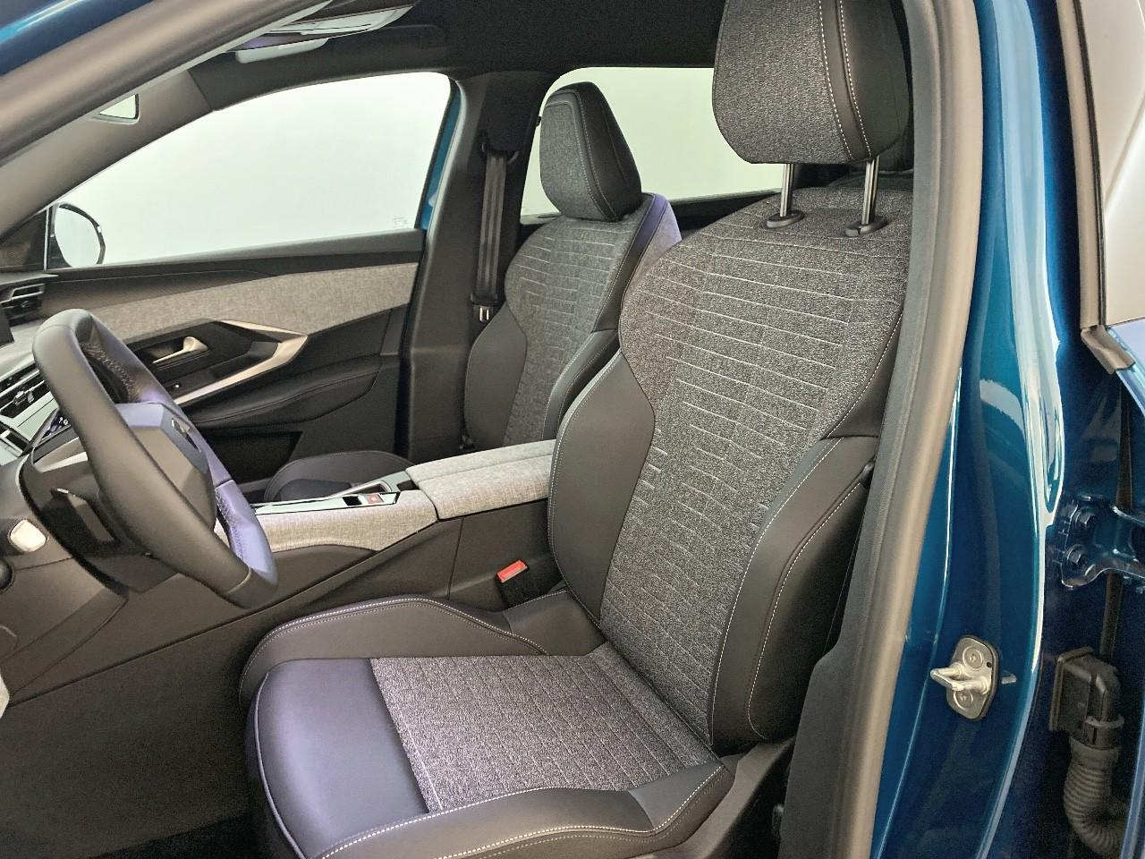 Peugeot 5008 hybrid 145 ch e-dcs6 allure — photo 9