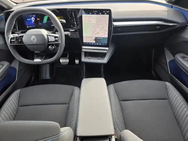 Renault Megane e-tech 220 ch autonomie confort — photo 6