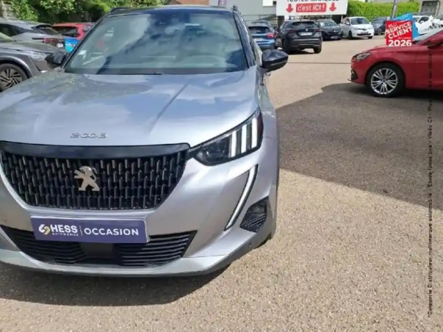 Peugeot 2008 1.2 puretech 130ch s&amp;s gt — photo 13