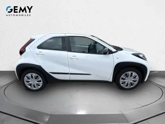 Toyota Aygo X 1.0 vvt-i 72 — photo 22