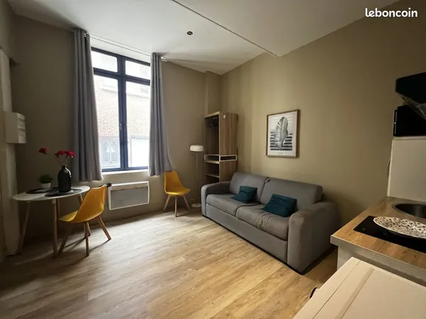 Studio 1 pièce 17 m²