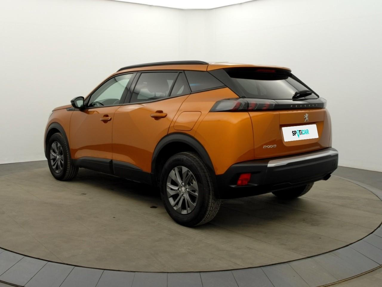 Peugeot 2008 puretech 100 s&s bvm6 style — photo 3