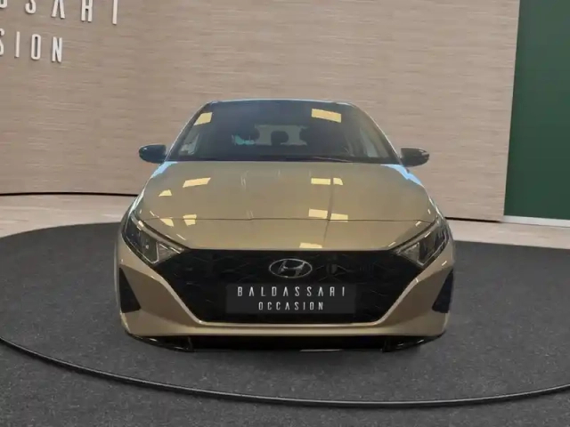 Hyundai I20 1.0 t-gdi 100 dct-7 hybrid 48v — photo 8