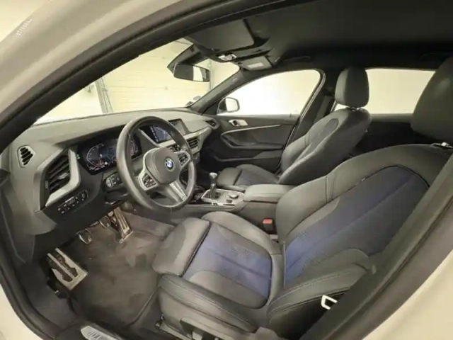 Bmw Serie 1 série 1 118i 136ch m sport — photo 7