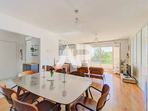 Appartement 5 pièces 98 m²
