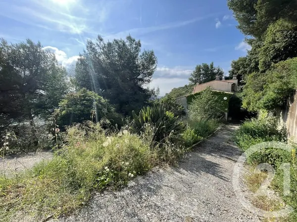 Maison 9 pièces 211 m²