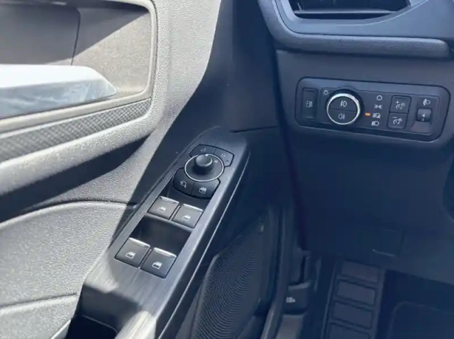 Ford Kuga 2.5 duratec 225ch phev st-line bva — photo 6