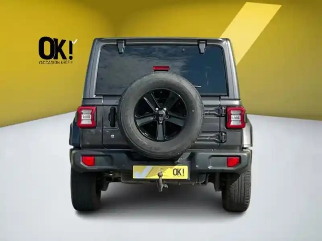 Jeep Wrangler 2.2 crdi 200 unlimited sahara — photo 12
