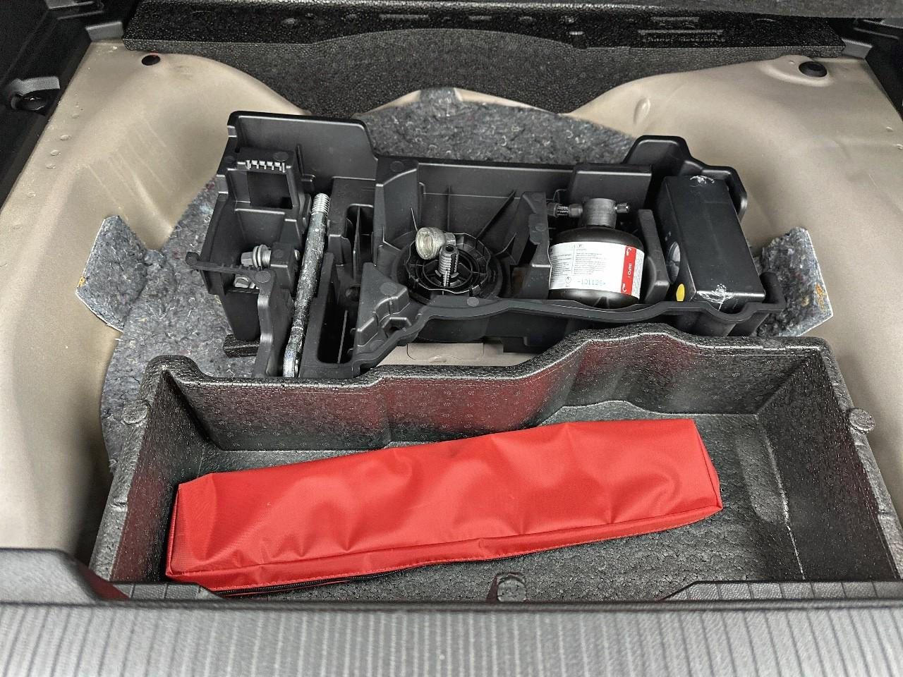 Peugeot 2008 puretech 130 s&s bvm6 gt — photo 39