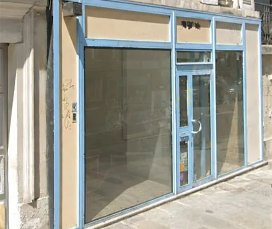 Boutique 92 m² PARIS