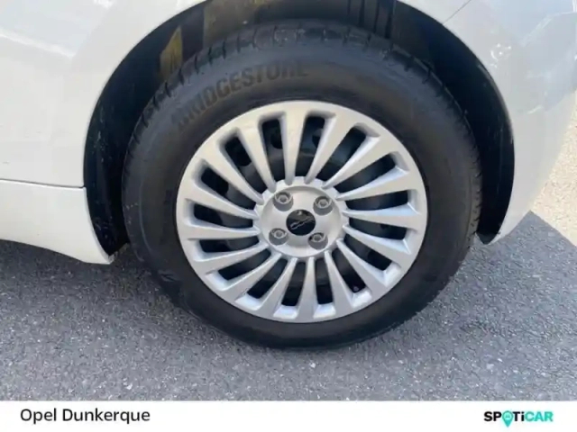 Fiat 500 e 118ch my23 — photo 9