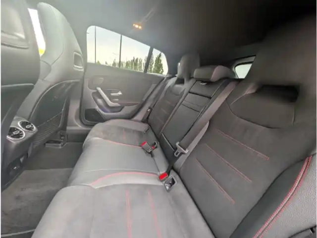 Mercedes Cla 200 d — photo 18