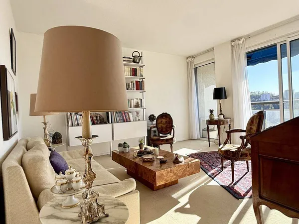 Appartement 4 pièces 79 m²
