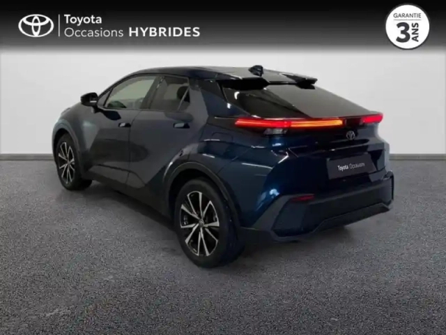 Toyota C-Hr 2.0 hybride rechargeable 225ch design my25 — photo 2