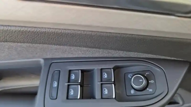 Volkswagen Golf 1.5 ehybrid 204 dsg6 — photo 26