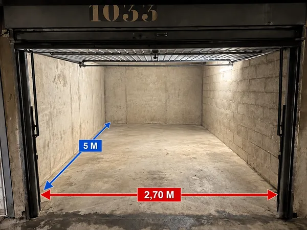 Parking 135 m²