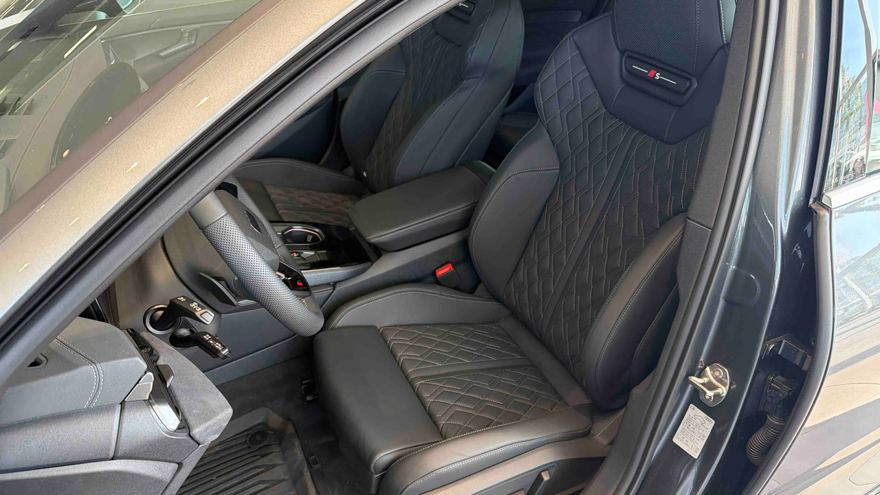 Audi A6 Avant TDI 204 ch S tronic 7 Quattro — photo 11