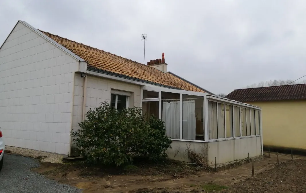 Photo 1