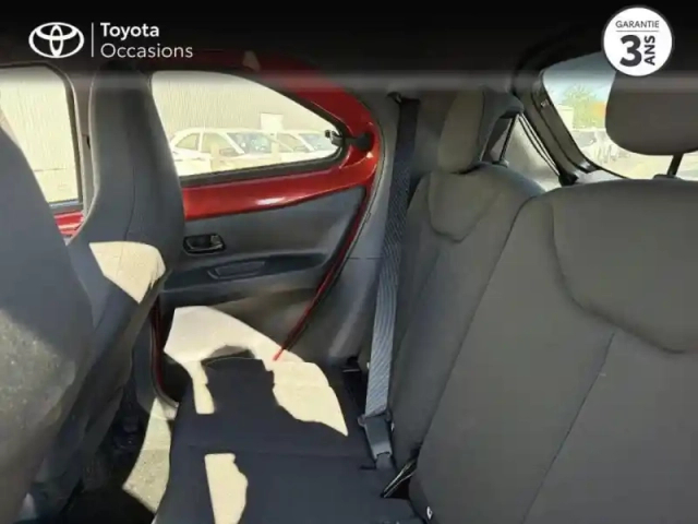 Toyota Aygo X 1.0 vvt-i 72ch design my24 — photo 12
