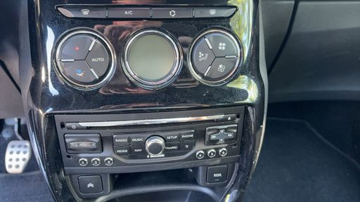 DS DS3 1.6 THP 155 - Chic – 2014 – 148667 km – Essence – Boîte Manuelle — photo 29